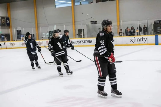 Translation missing: en.PATRIOTS HOCKEY BLACK 10 YEAR JERSEY